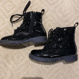 Giuletta glitter sole boot
